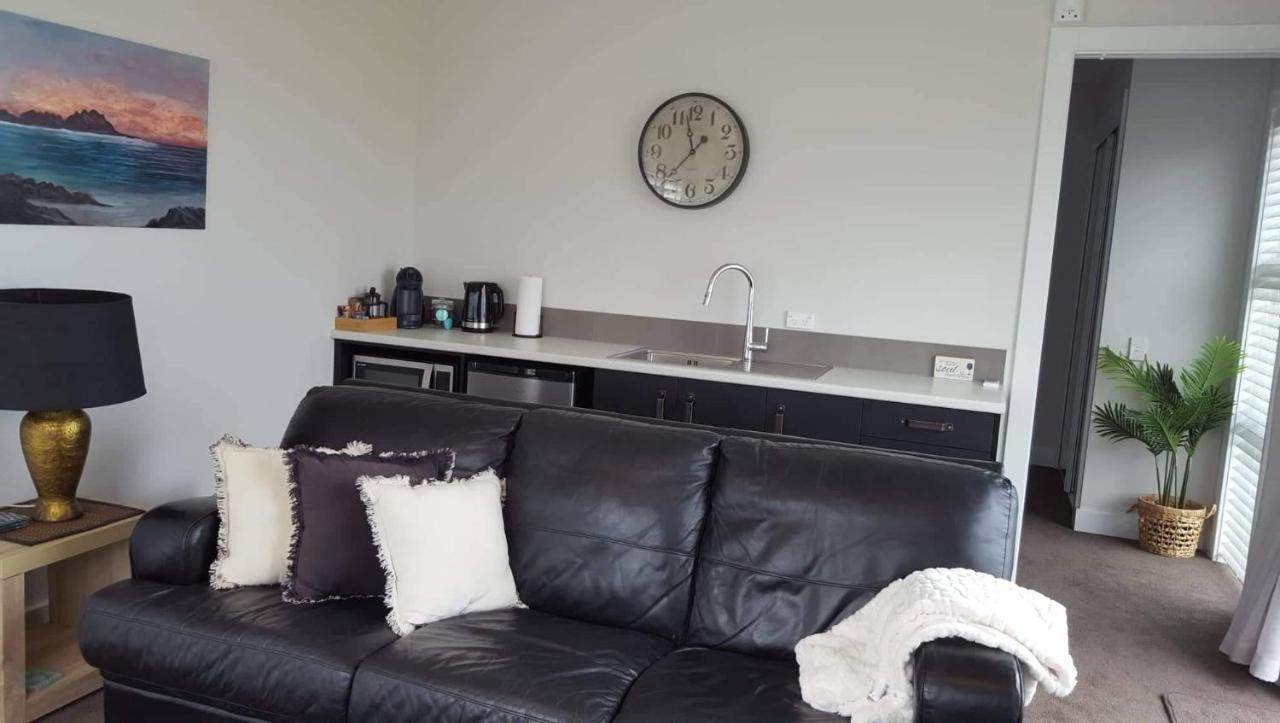 Waterways Escape Apartment Whitianga Exterior photo